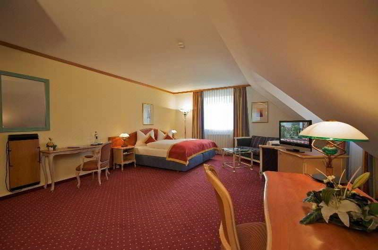Bedroom 3, Luitpoldpark-Hotel, Ostallgäu