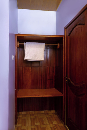 Interior 2, ANIYAK GUEST HOUSE, Shama Ahanta East