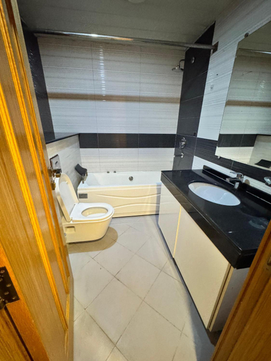 Bathroom 4, Elysium Tower Apartments Opposite Centaurus Islamabad, Islamabad