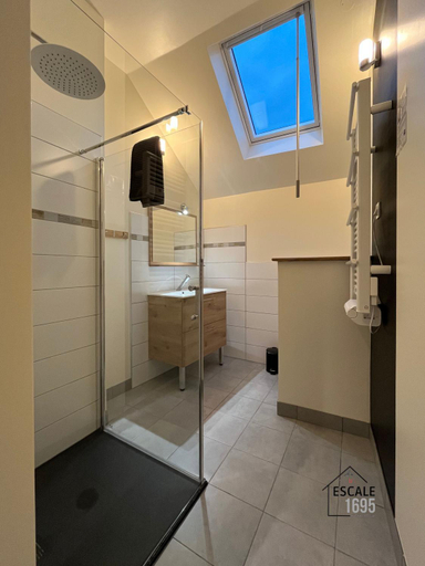 Bathroom 3, Escale 1695, Savoie