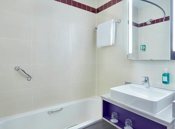 Bathroom 4, Leonardo Hotel Exeter, Devon