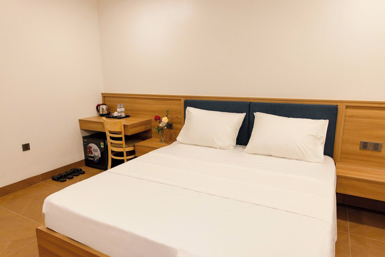 Room 2, Uniland Ninh Bình Hotel, Ninh Bình