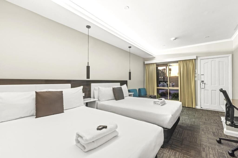 Bedroom 4, Best Western Melbourne Airport, Melbourne