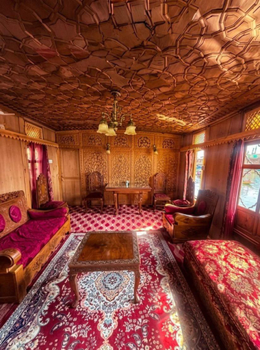 Others 5, Pasadona Super Deluxe Houseboat, Srinagar