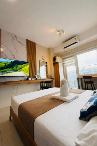 Bedroom 2, Shell Residences near Mall of Asia with Pool View, Fast WiFi, Pasay City