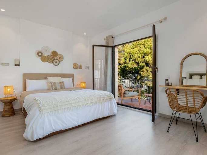 Bedroom 4, Luminoso Apartamento en Andaluc a del Mar, Málaga
