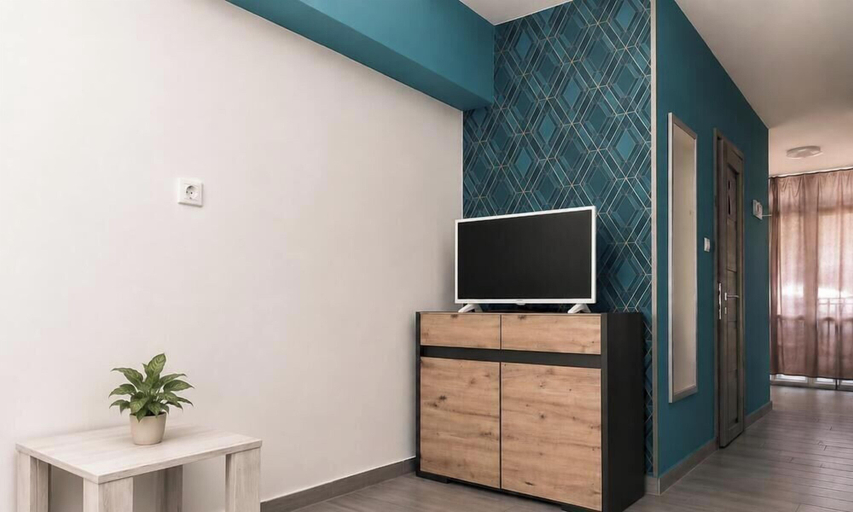 Others 4, Tisza Gyöngye Apartmanok, Szeged
