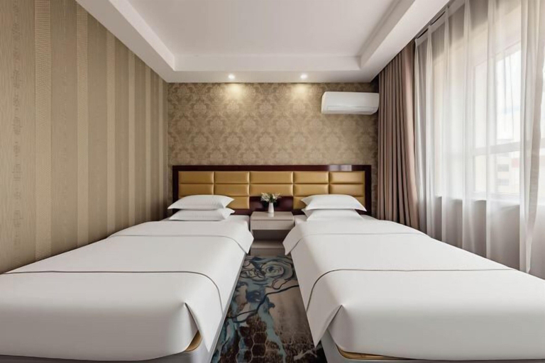 Bedroom 3, Qiyu Hotel, Altay