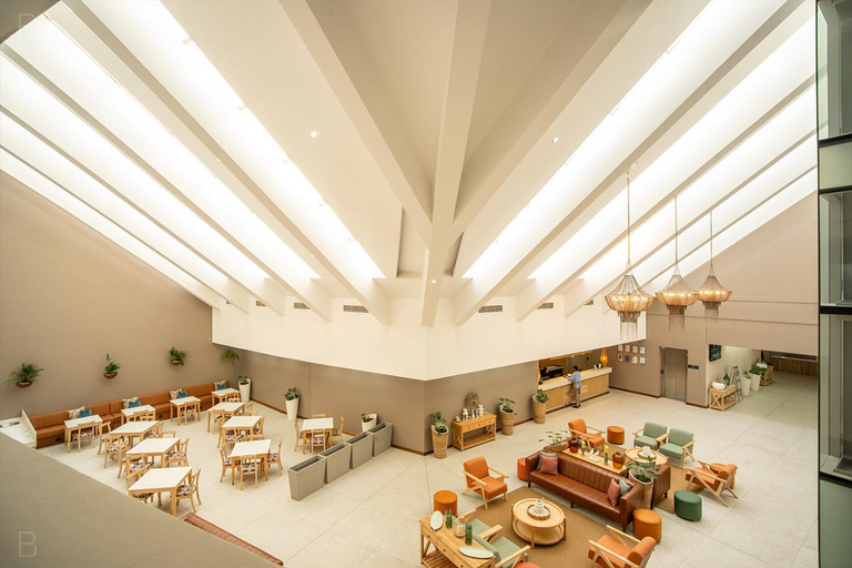 Public Area, Lagoon Beach Hotel Apartments, City of Cape Town