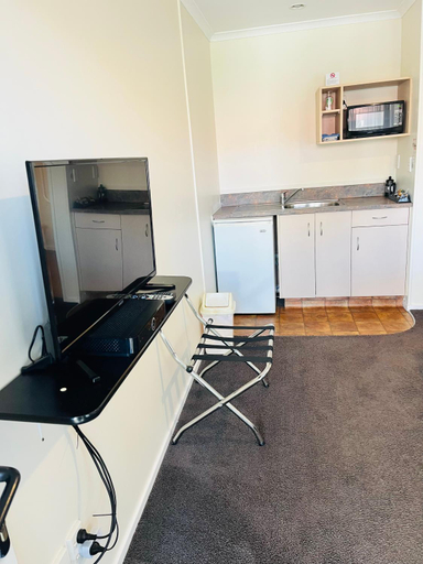 Others 4, Motel Te Kuiti, Waitomo
