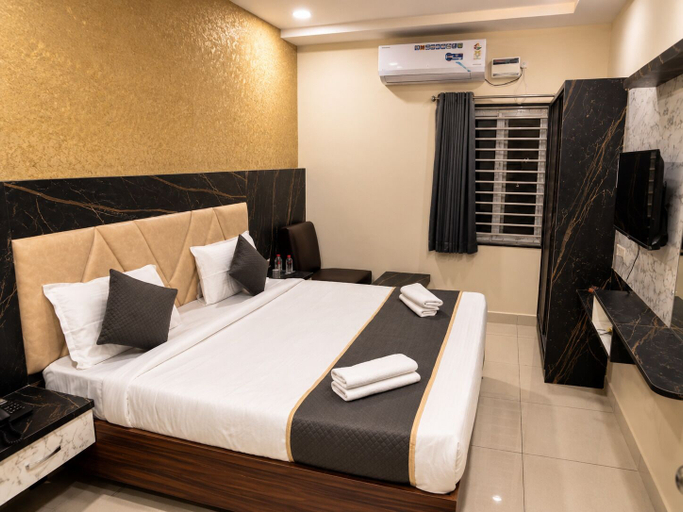Room 5, Hotel GVR Prime, Guntur
