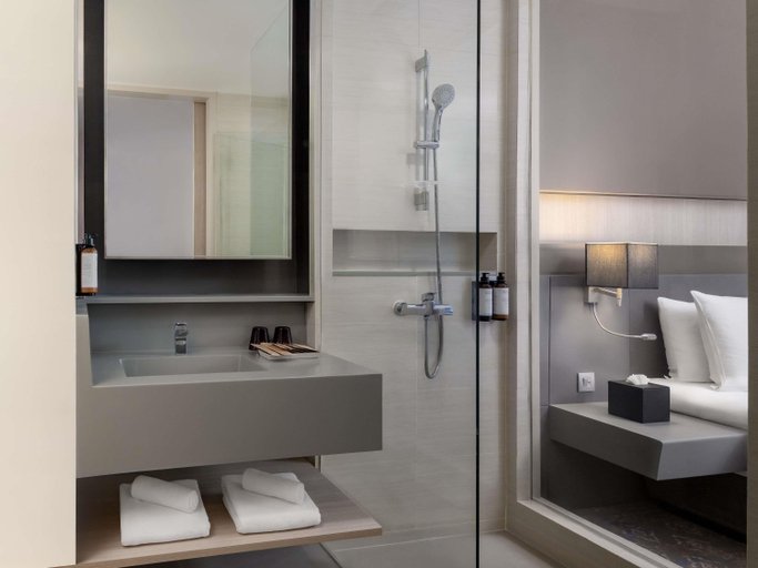 Bathroom 5, Mercure Bangkok Siam, Pathum Wan