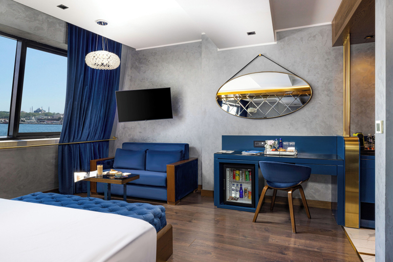 Bedroom 4, The Wings Hotels Karakoy, Beyoğlu