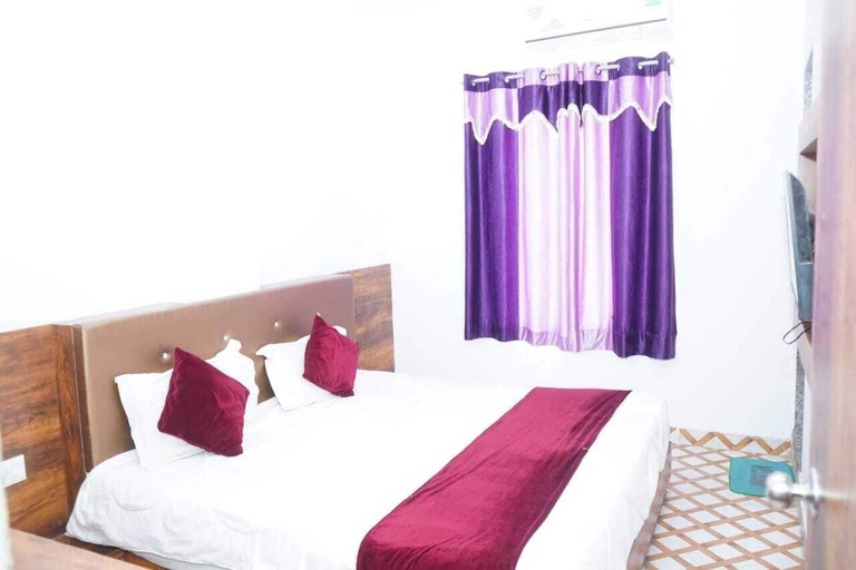 Room 4, Hotel Raj Palace, Udaipur