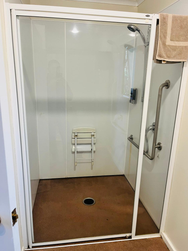 Bathroom 4, Motel Te Kuiti, Waitomo