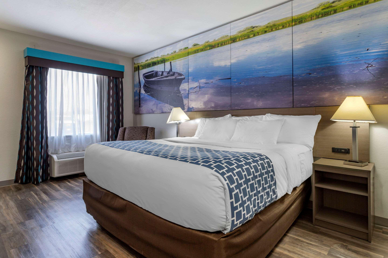 Bedroom 3, Clarion Pointe Sulphur - Lake Charles, Calcasieu