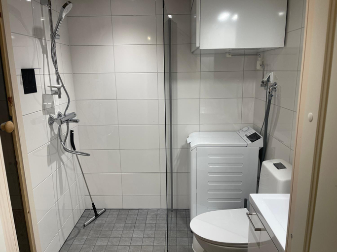 Bathroom 4, Miilu Resort, Lapland