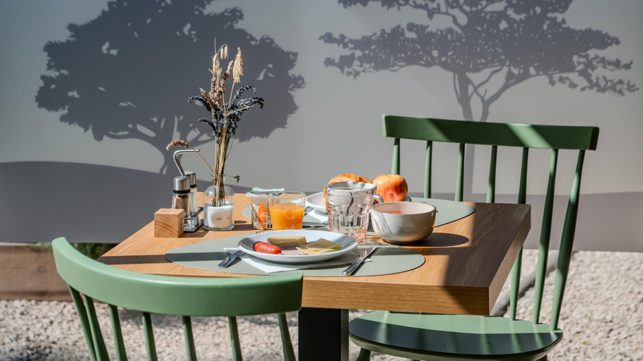 Food & Drinks 5, Hotel Campanile Saint Etienne Centre - Villars, Loire