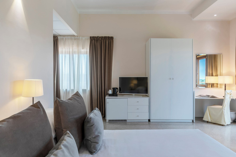 Bedroom 3, Park Hotel San Michele, Taranto