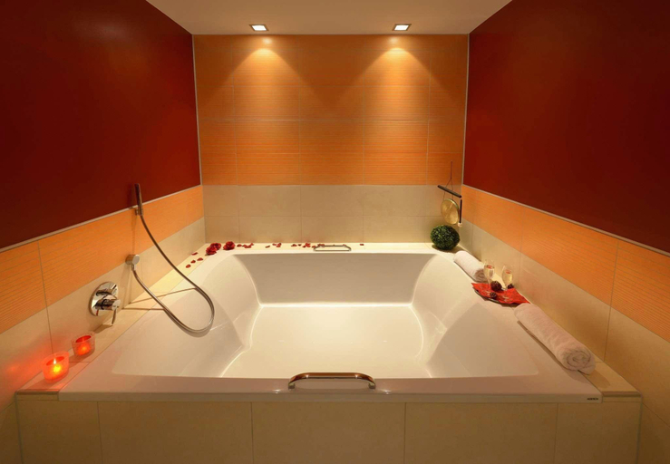 Bathroom 4, Luitpoldpark-Hotel, Ostallgäu