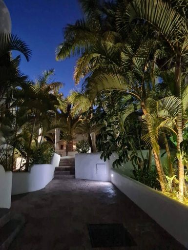 Property grounds 4, Tenerife Paradise With Heated Pool, Santa Cruz de Tenerife