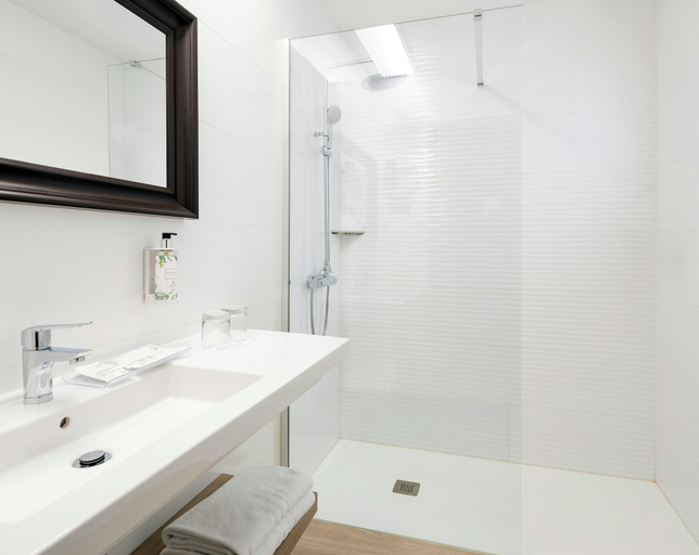Bathroom 4, Sercotel Hotel Parque, Las Palmas