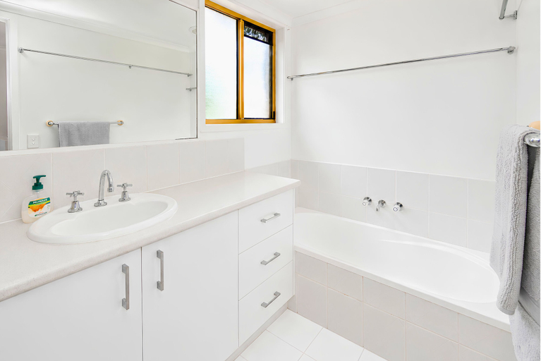 Bathroom, Growder Court 3 - Coolum Beach QLD, Maroochy - Coastal North