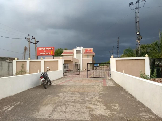 Others, Hotel Om Palace & Party Plot, Bhavnagar
