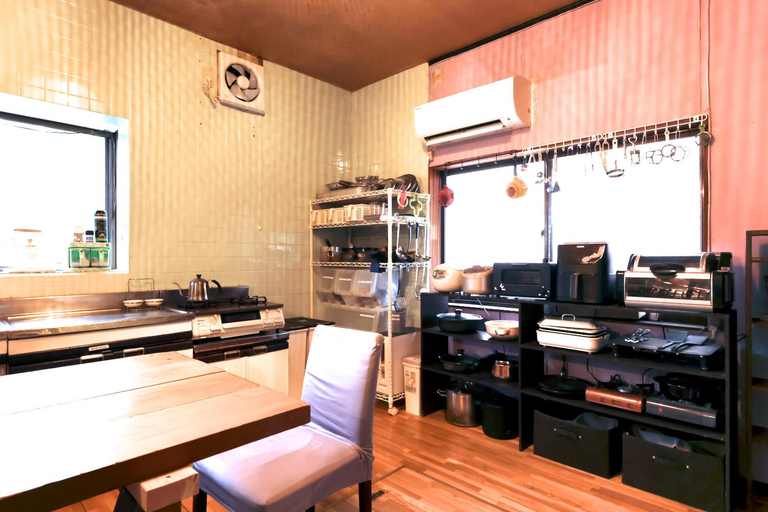 Food & Drinks 5, Kikkake House, Taketoyo