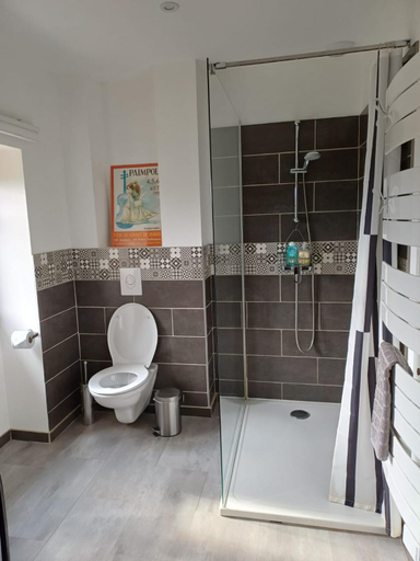 Bathroom 3, La maison de l'ecluse, Aude