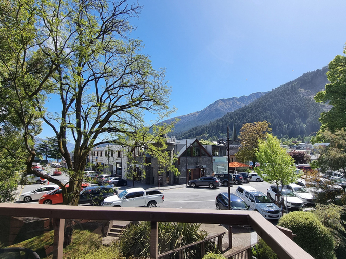 Terrace/patio 2, Penrich Court, Queenstown-Lakes