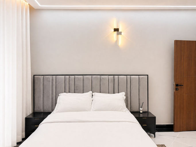 Room 1, Elroi Homes  Kisaasi, Kampala