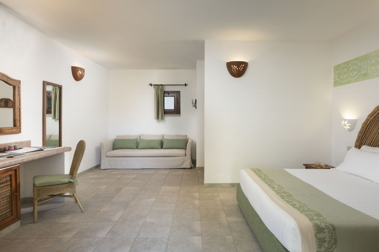 Bedroom 3, Hotel Relax Torreruja Thalasso & SPA, Olbia-Tempio