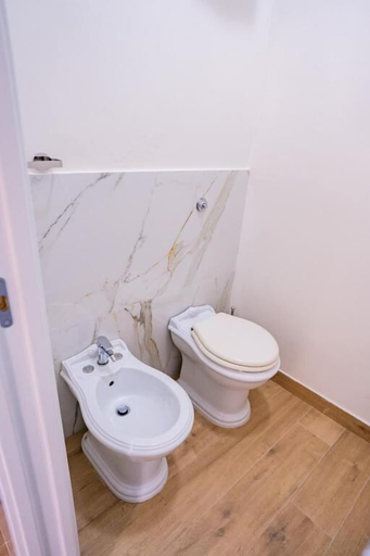 Bathroom 5, Tribunale Suite, Palermo