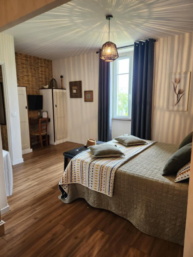 Bedroom 2, La Menardiere Serenitatis chambre d'hotes petit dejeuner compris, Côtes-d'Armor