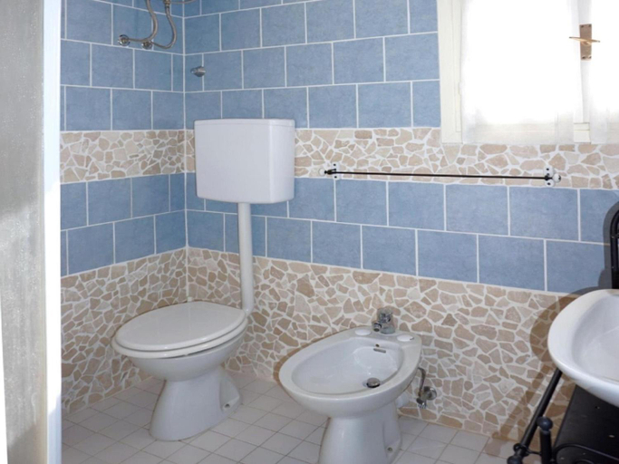 Bathroom 2, Nice villa in Caorle with balcony, Venezia