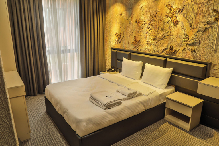 Room 5, NAHADRA Airport Hotel, Arnavutkoy