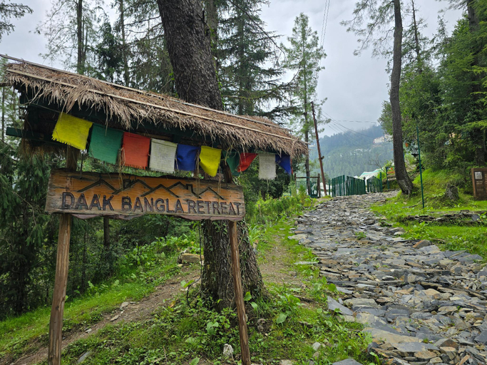 Others 4, Daak Bangla Retreat, Shimla