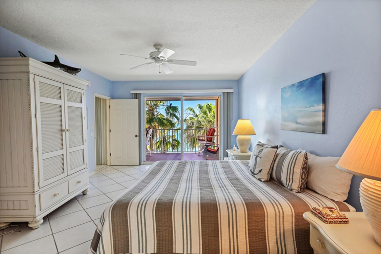 Bedroom 1, Tides 6-563, Pinellas