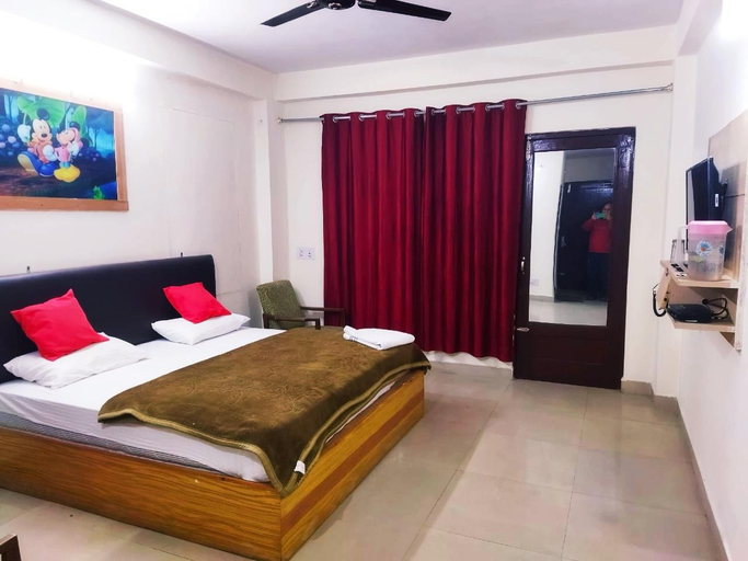 Bedroom, shuruheights, Kullu