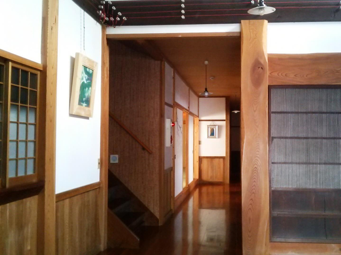 Others 5, Oyado Hotaru, Takayama