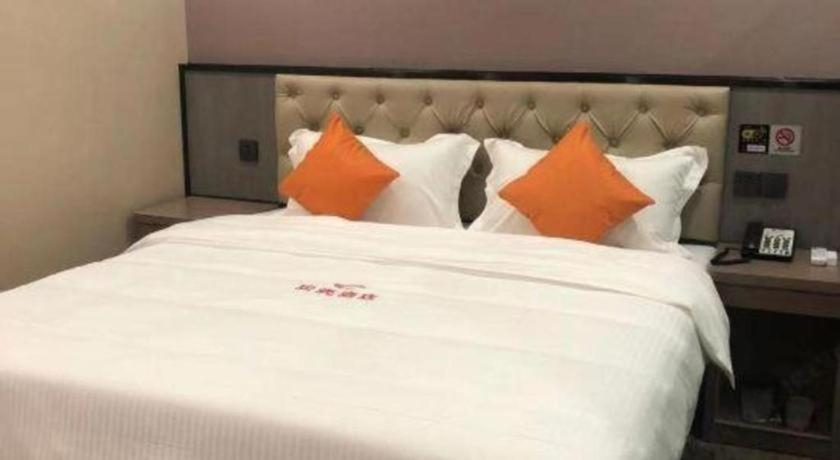 Bedroom 2, Shell Hotel Shanghai Jinshan Wanda Plaza, Shanghai