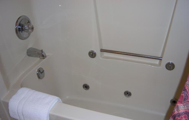 Bathroom 5, Travelers Inn Motel - Eagle River Downtown, Vilas