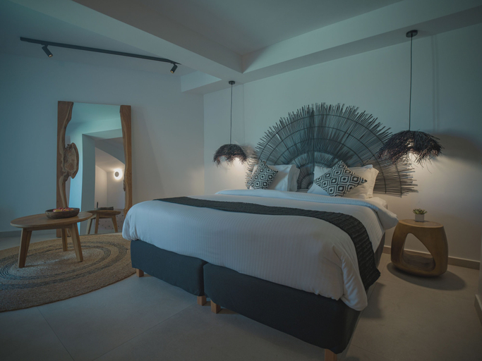Bedroom 5, Anemos Imerovigli Suites, South Aegean