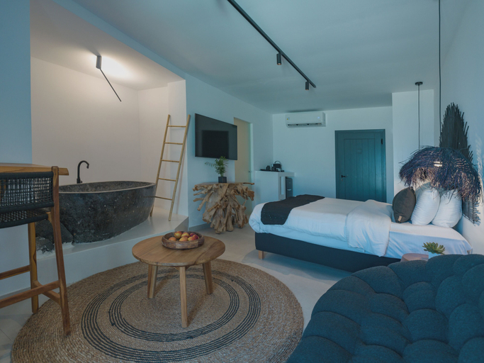Bedroom 5, Anemos Imerovigli Suites, South Aegean