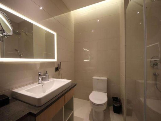 Bathroom 4, Harbin Ju Jian Hotel, Harbin