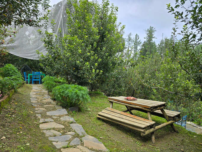 Others 5, Daak Bangla Retreat, Shimla