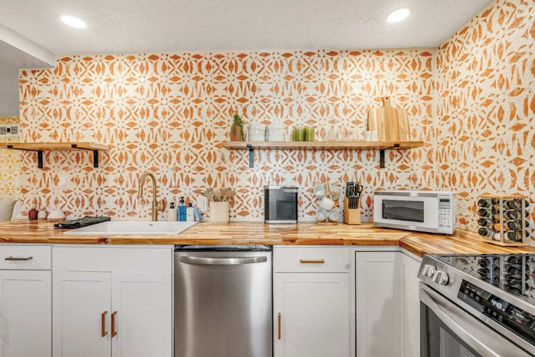 Private kitchen 2, El Colorado Casita 21, El Paso