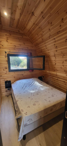Bedroom 2, Domaine de Villemus, Bouches-du-Rhône