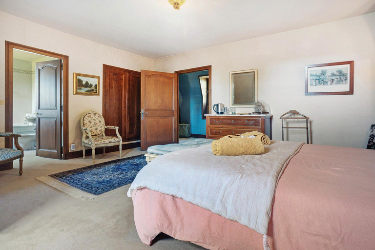 Bedroom 2, Les Jardins De La Beylie, Dordogne